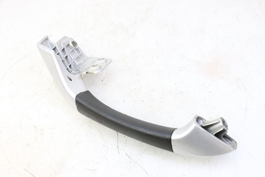 photo de PUNHO TRASEIRO ESQUERDO PIAGGIO MP3 RL 250 (2006 - 2010) - Detalhe da peça