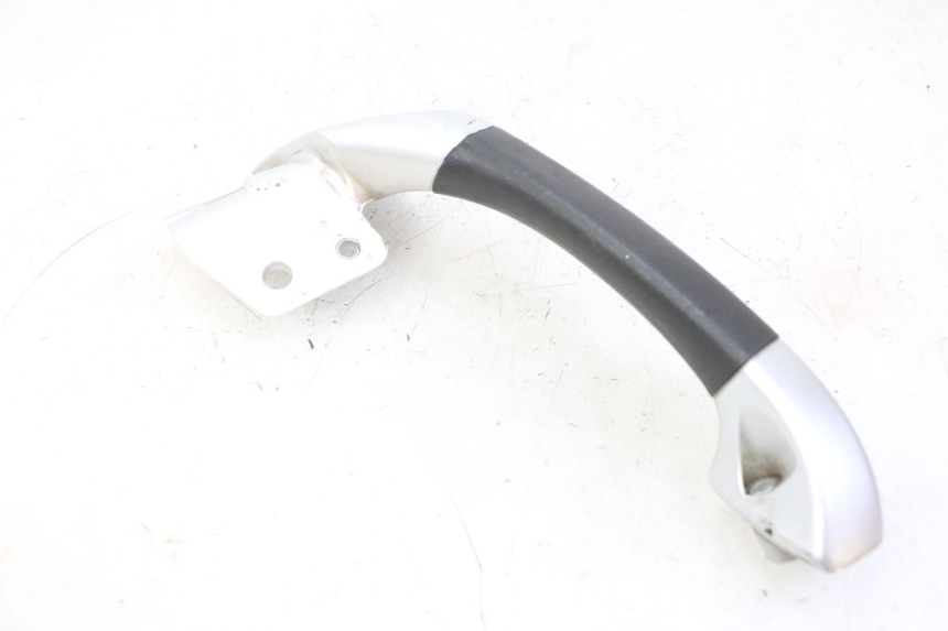 photo de PUNHO TRASEIRO ESQUERDO PIAGGIO MP3 RL 250 (2006 - 2010) - Marcações e referências