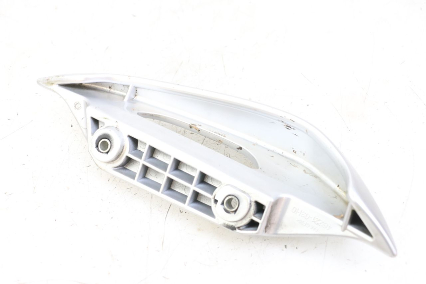 photo de PUNHO TRASEIRO ESQUERDO SUZUKI BURGMAN 125 (2007 - 2014) - Ampliação técnica