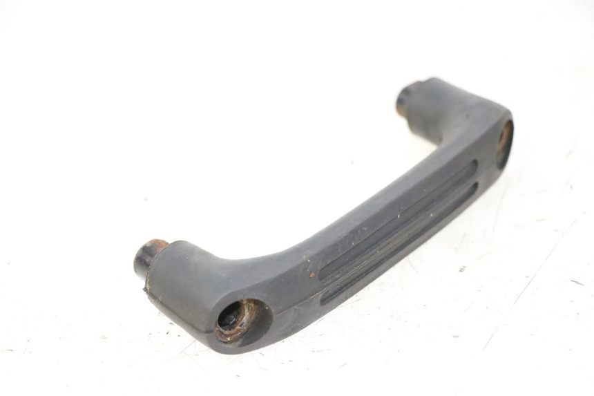 photo de PUNHO TRASEIRO ESQUERDO YAMAHA TDR DELTABOX 125 (1997 - 2003) - Zoom do estado de desgaste