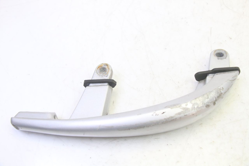 photo de PUNHO TRASEIRO ESQUERDO YAMAHA X-MAX XMAX 250 (2006 - 2009) - Detalhe da peça