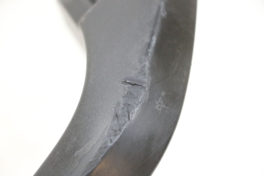 photo de PUNHO TRASEIRO ESQUERDO YAMAHA X-MAX XMAX 125 (2010 - 2013) - Detalhe da peça
