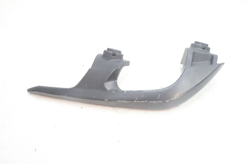 photo de PUNHO TRASEIRO ESQUERDO YAMAHA X-MAX XMAX 125 (2010 - 2013) - Ampliação técnica