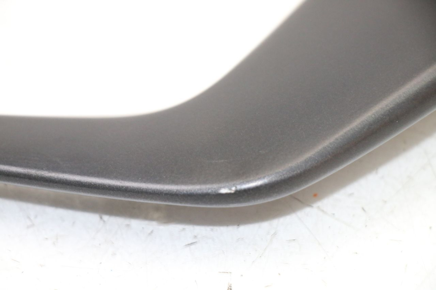photo de PUNHO TRASEIRO ESQUERDO YAMAHA TRACER 7 700 (2020 - 2024) - Zoom do estado de desgaste