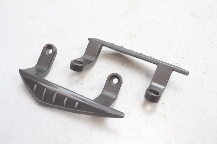 photo de ALÇA TRASEIRA TNT MOTOR GRIDO 2T 50 (2010 - 2019) - Pontos de fixação