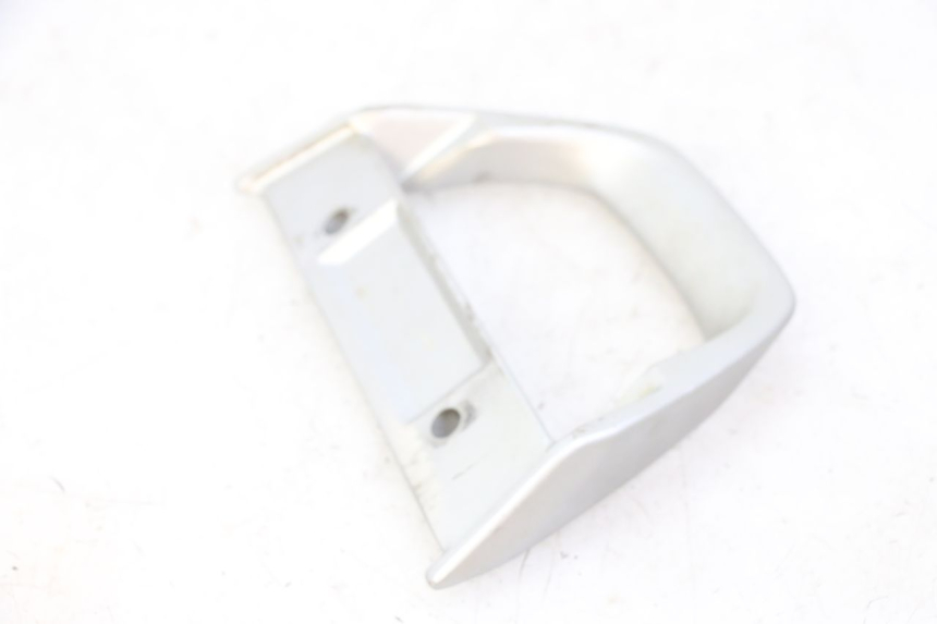 photo de ALÇA TRASEIRA SUZUKI GS GSE 500 (2001 - 2003) - Zoom do estado de desgaste