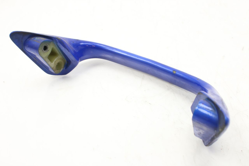 photo de ALÇA TRASEIRA SUZUKI GSF S BANDIT 600 (2000 - 2004) - Zoom do estado de desgaste
