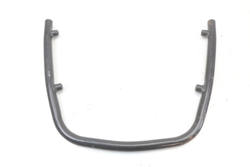 photo de ALÇA TRASEIRA SUZUKI GSX E 250 (1982 - 1983) - Detalhe da peça