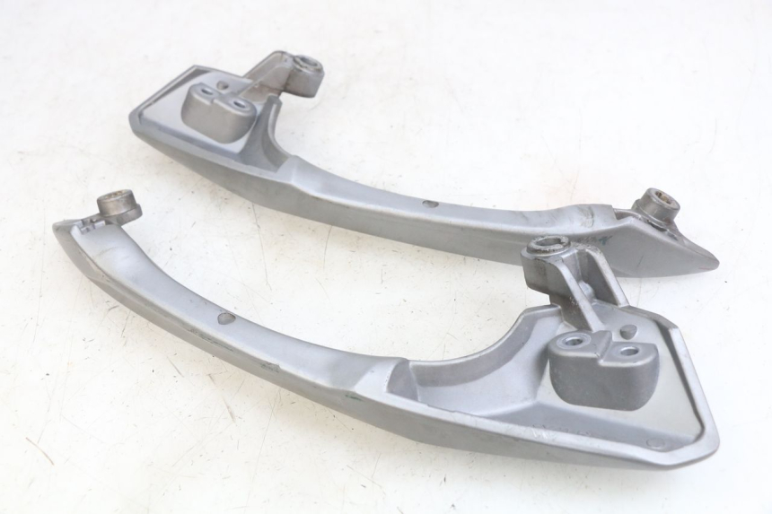 photo de ALÇA TRASEIRA SYM GTS EFI 125 (2012 - 2016) - Ampliação técnica
