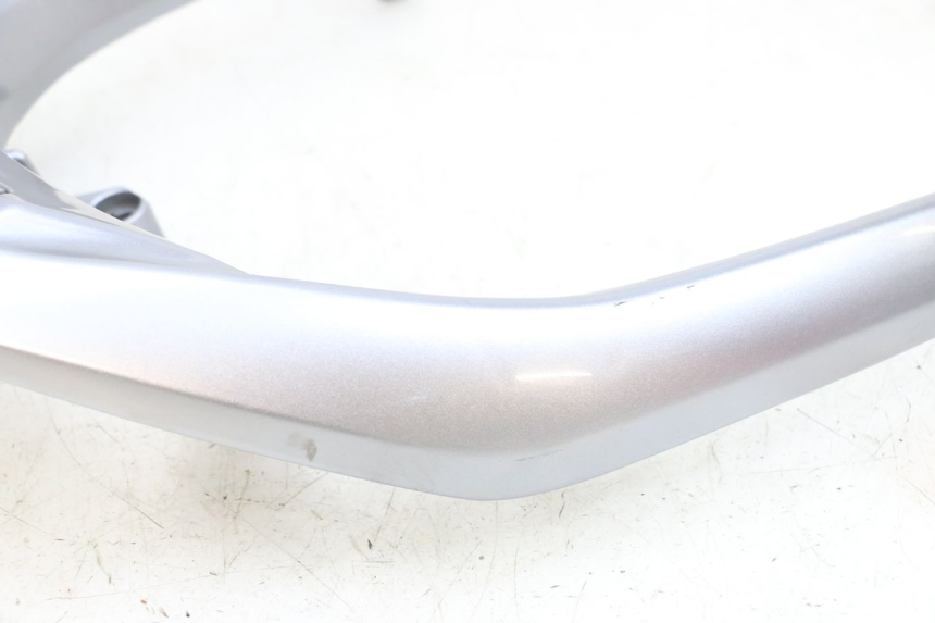 photo de ALÇA TRASEIRA SYM GTS EVO 125 (2009 - 2013) - Ampliação dos componentes