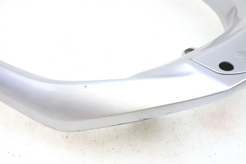 photo de ALÇA TRASEIRA SYM GTS EVO 125 (2009 - 2013) - Peça verificada