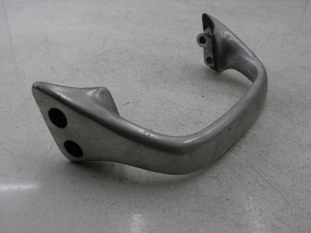 photo de ALÇA TRASEIRA HONDA CB SEVEN FITTY 750 (1992 - 2003) - Outro ângulo de visão