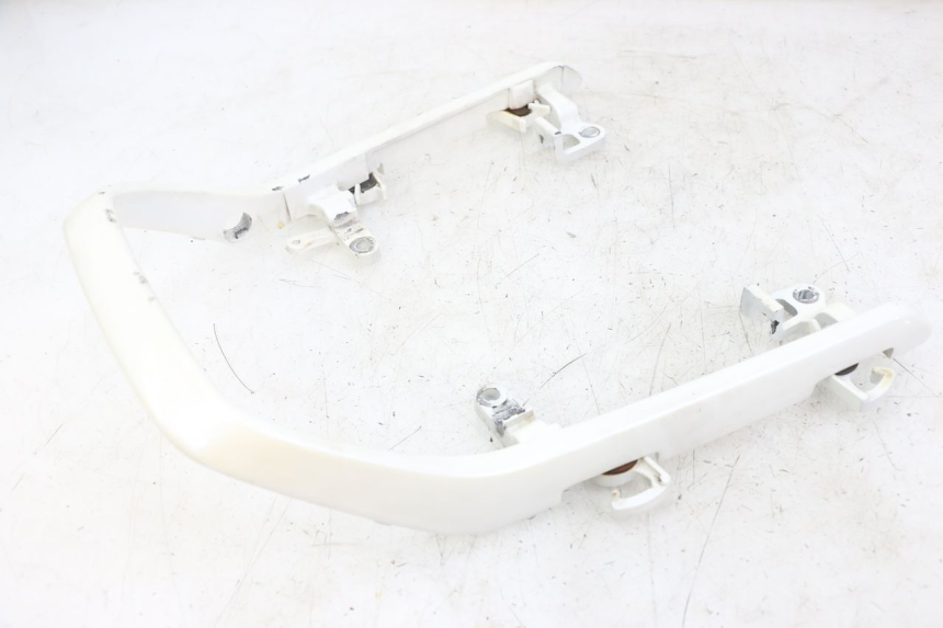 photo de ALÇA TRASEIRA HONDA CBR F 1000 (1993 - 1996) - Detalhe da peça
