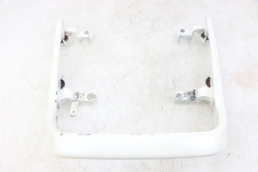 photo de ALÇA TRASEIRA HONDA CBR F 1000 (1993 - 1996) - Marcações e referências