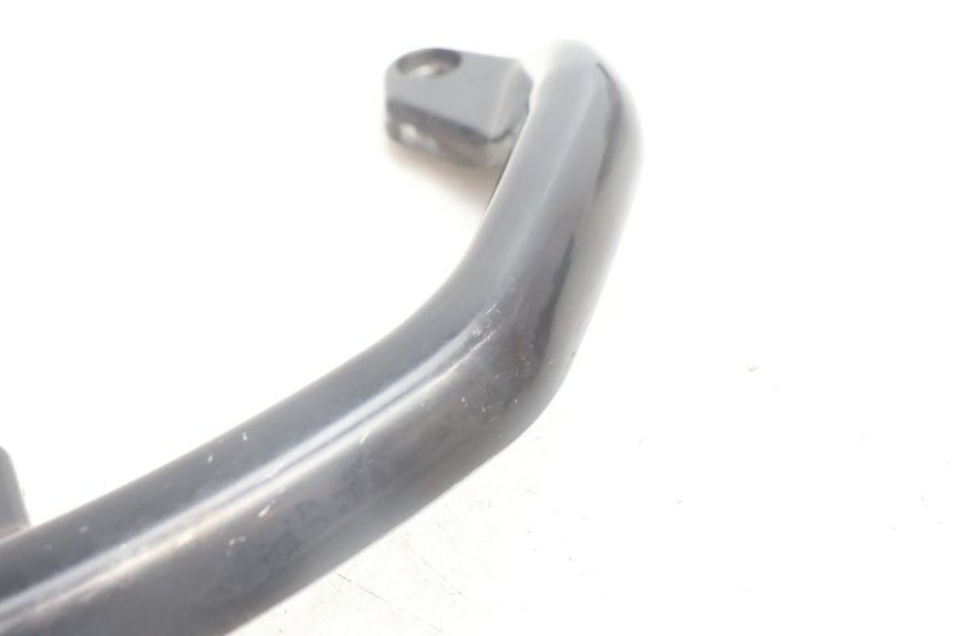 photo de ALÇA TRASEIRA PEUGEOT KISBEE 2T 50 (2010 - 2017) - Outro ângulo de visão