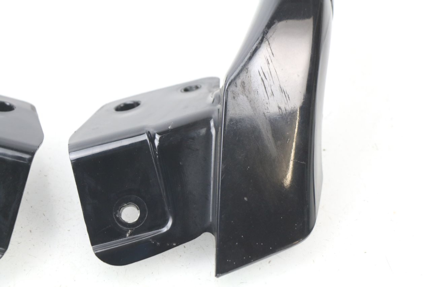 photo de ALÇA TRASEIRA PIAGGIO MP3 LT 400 (2007 - 2012) - Estado da superfície