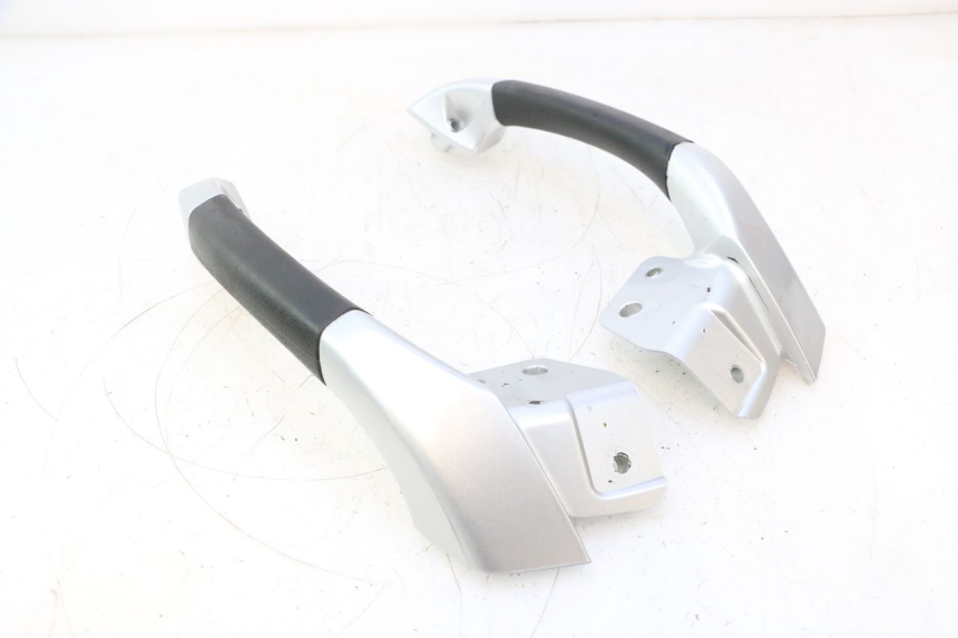 photo de ALÇA TRASEIRA PIAGGIO MP3 LT 300 (2010 - 2016) - Vista principal