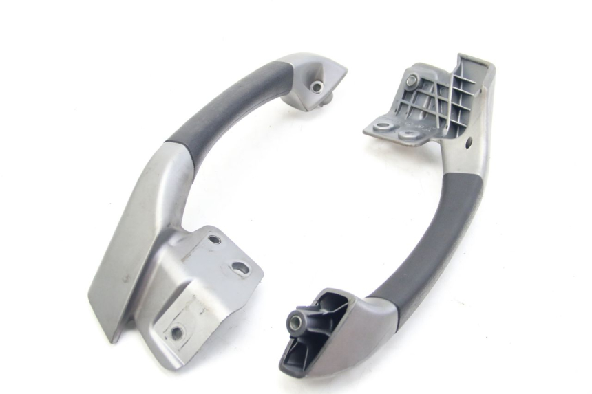 photo de ALÇA TRASEIRA PIAGGIO MP3 125 (2006 - 2014) - Vista principal