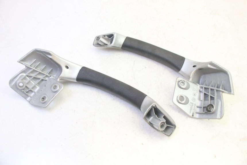 photo de ALÇA TRASEIRA PIAGGIO MP3 RL 250 (2006 - 2010) - Ampliação técnica
