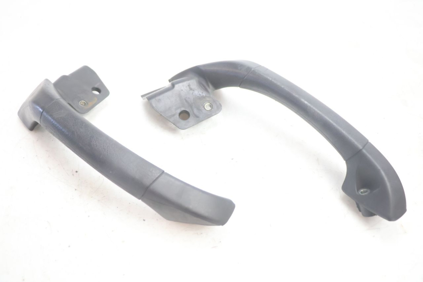 photo de ALÇA TRASEIRA PIAGGIO MP3 500 (2011 - 2015) - Detalhe da peça