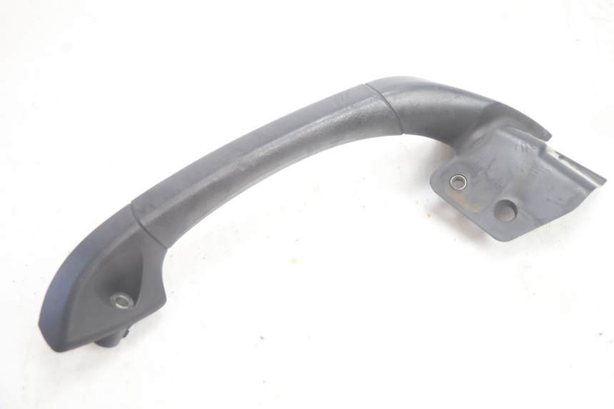 photo de ALÇA TRASEIRA PIAGGIO MP3 500 (2011 - 2015) - Zoom do estado de desgaste
