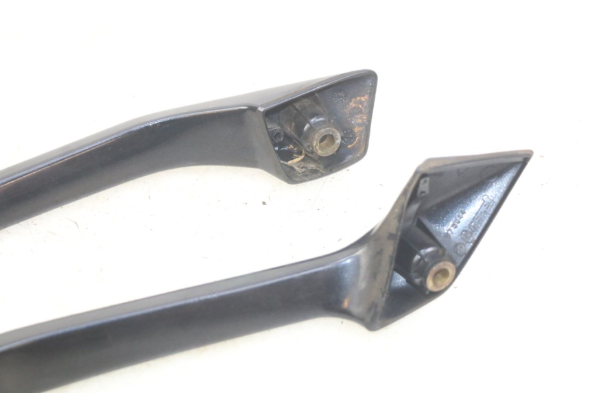 photo de ALÇA TRASEIRA GILERA NEXUS 125 (2007 - 2009) - Detalhe da peça