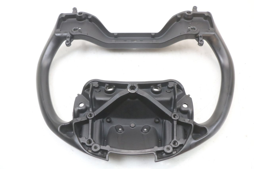 photo de ALÇA TRASEIRA MOTO GUZZI NORGE 8V GT 1200 (2011 - 2016) - Peça verificada