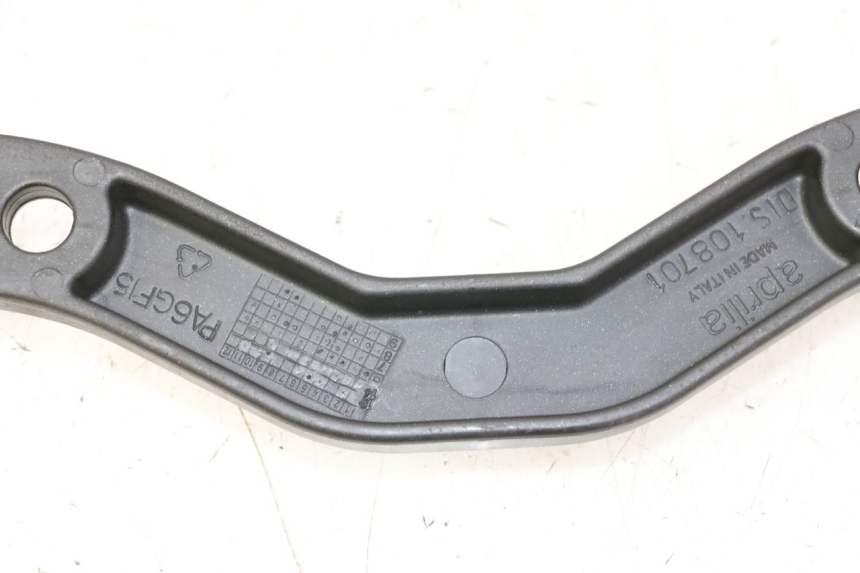 photo de ALÇA TRASEIRA APRILIA SR R 2T LC 50 (2018 - 2021) - Ampliação técnica