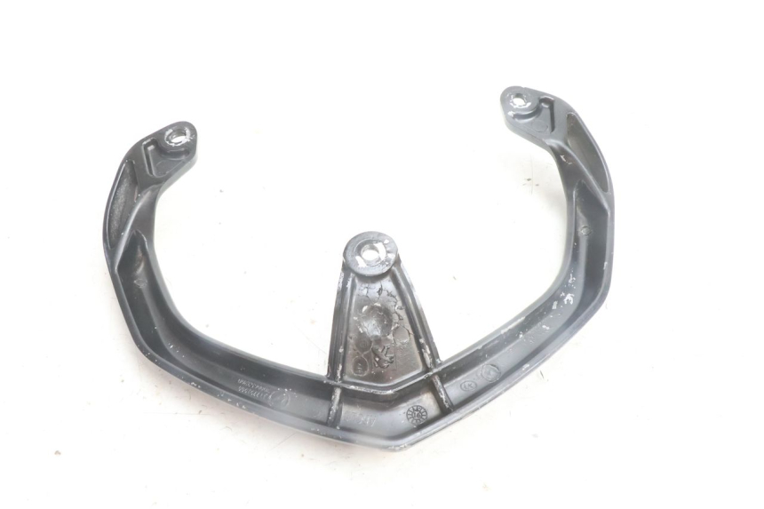 photo de ALÇA TRASEIRA PEUGEOT STREETZONE NAKED 2T 50 (2014 - 2018) - Pontos de fixação