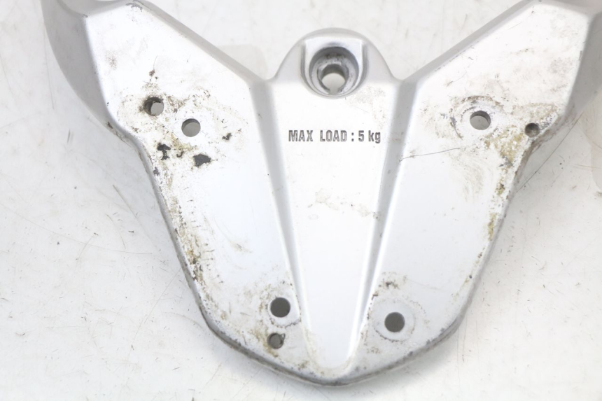 photo de ALÇA TRASEIRA KYMCO SUPER 8 125 (2008 - 2015) - Detalhe da peça