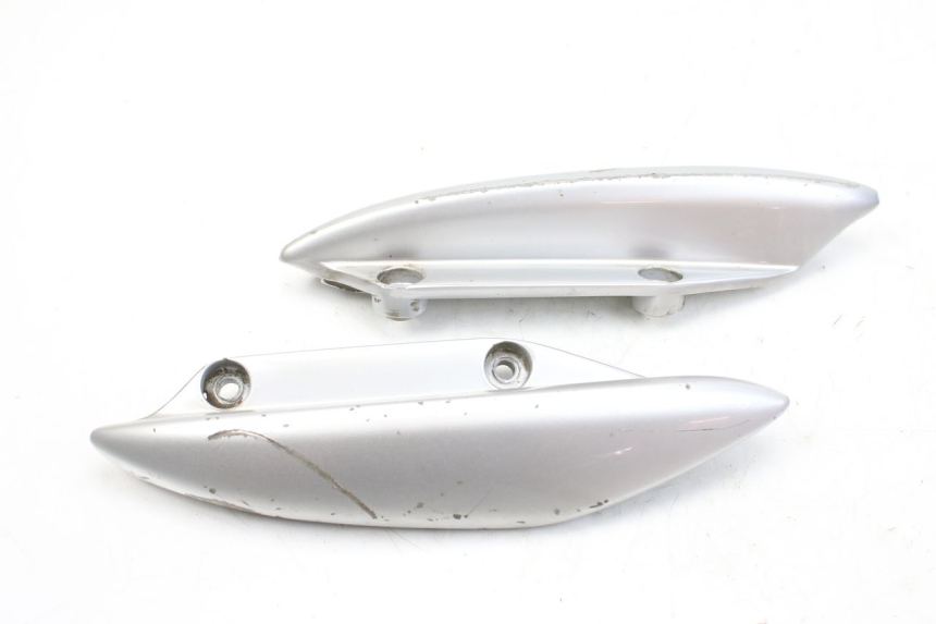 photo de ALÇA TRASEIRA SUZUKI UH BURGMAN 125 (2002 - 2006) - Detalhe da peça