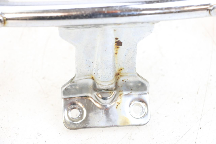 photo de ALÇA TRASEIRA PIAGGIO VESPA LX 2T 50 (2005 - 2013) - Pontos de fixação