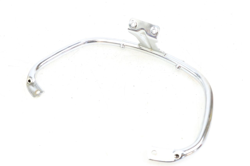 photo de ALÇA TRASEIRA PIAGGIO VESPA LX 125 (2005 - 2010) - Detalhe da peça
