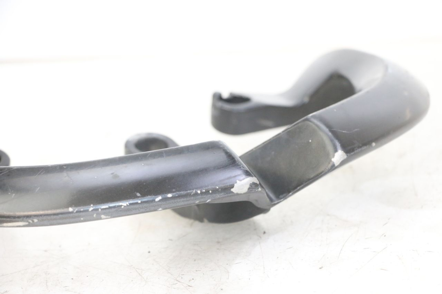 photo de ALÇA TRASEIRA PEUGEOT VIVACITY NEW 4T 50 (2008 - 2017) - Detalhe da peça
