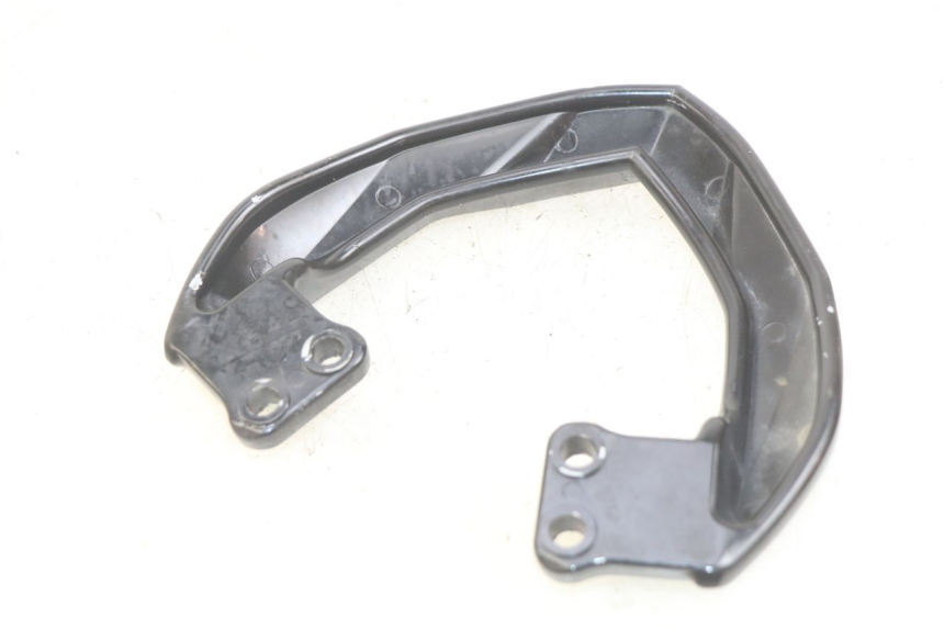 photo de ALÇA TRASEIRA SYM WOLF SB 125 (2011 - 2018) - Detalhe da peça