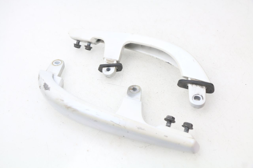photo de ALÇA TRASEIRA YAMAHA XMAX X-MAX 125 (2006 - 2009) - Ampliação técnica