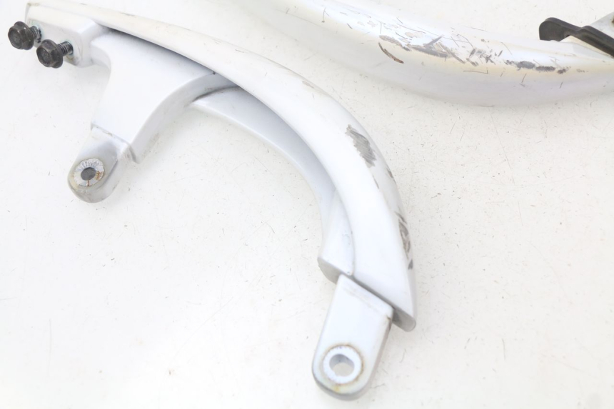 photo de ALÇA TRASEIRA YAMAHA XMAX X-MAX 125 (2006 - 2009) - Vista geral