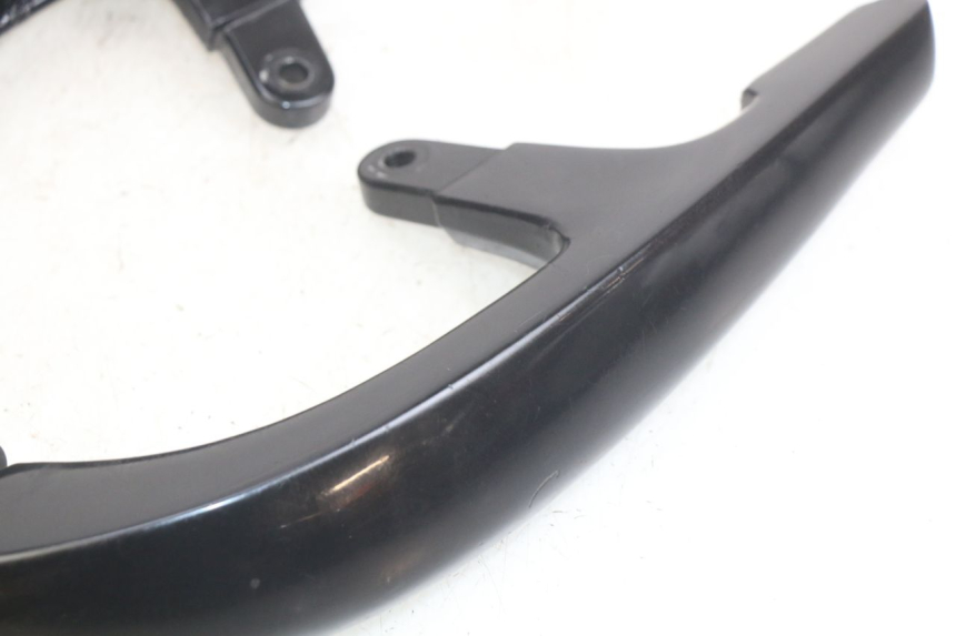 photo de ALÇA TRASEIRA YAMAHA X-MAX XMAX 250 (2006 - 2009) - Pontos de fixação