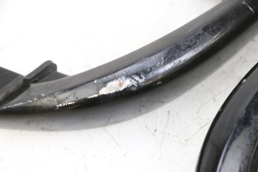 photo de ALÇA TRASEIRA YAMAHA XMAX X-MAX 125 (2006 - 2009) - Pontos de fixação