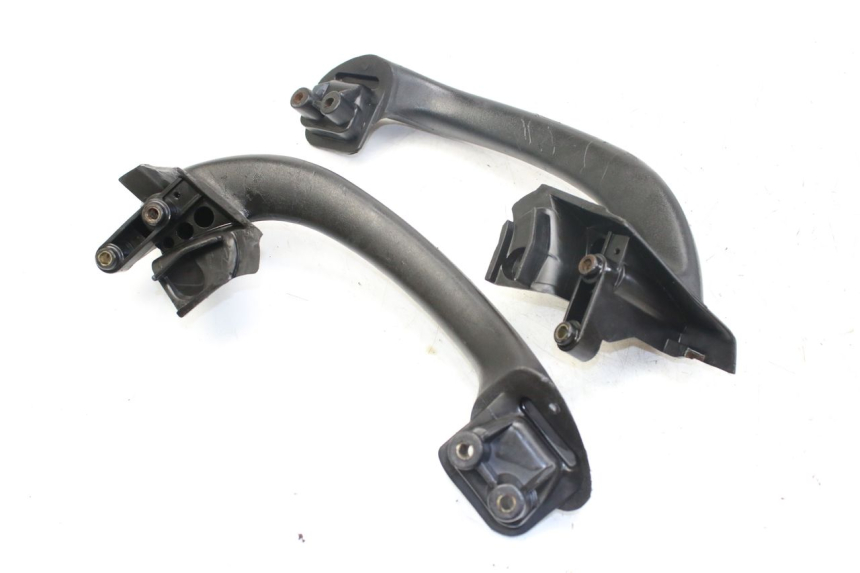 photo de ALÇA TRASEIRA PIAGGIO X9 EVOLUTION 125 (2003 - 2007) - Detalhe da peça