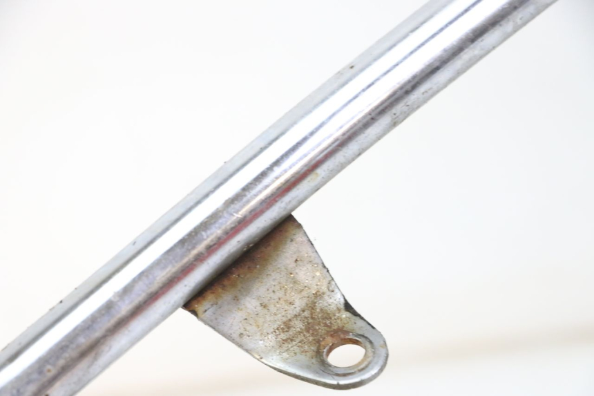 photo de ALÇA TRASEIRA YAMAHA SR 125 (1982 - 2003) - Zoom do estado de desgaste