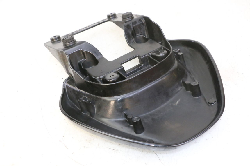 photo de ALÇA TRASEIRA YAMAHA YP MAJESTY 125 (2007 - 2010) - Zoom do estado de desgaste