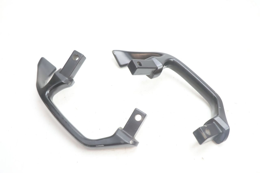 photo de ALÇA TRASEIRA KAWASAKI ZX-6R ZX6R 600 (1995 - 1997) - Vista de perto