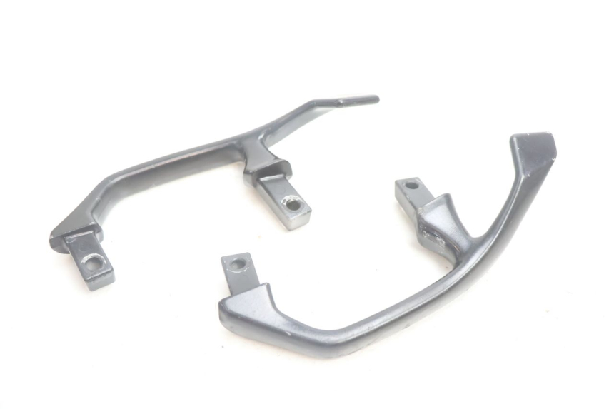 photo de ALÇA TRASEIRA KAWASAKI ZX-6R ZX6R 600 (1995 - 1997) - Detalhe da peça