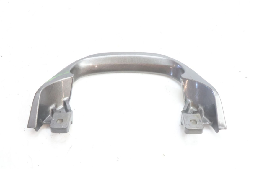 photo de ALÇA TRASEIRA KAWASAKI ZZR 600 (1995 - 2004) - Estado da superfície