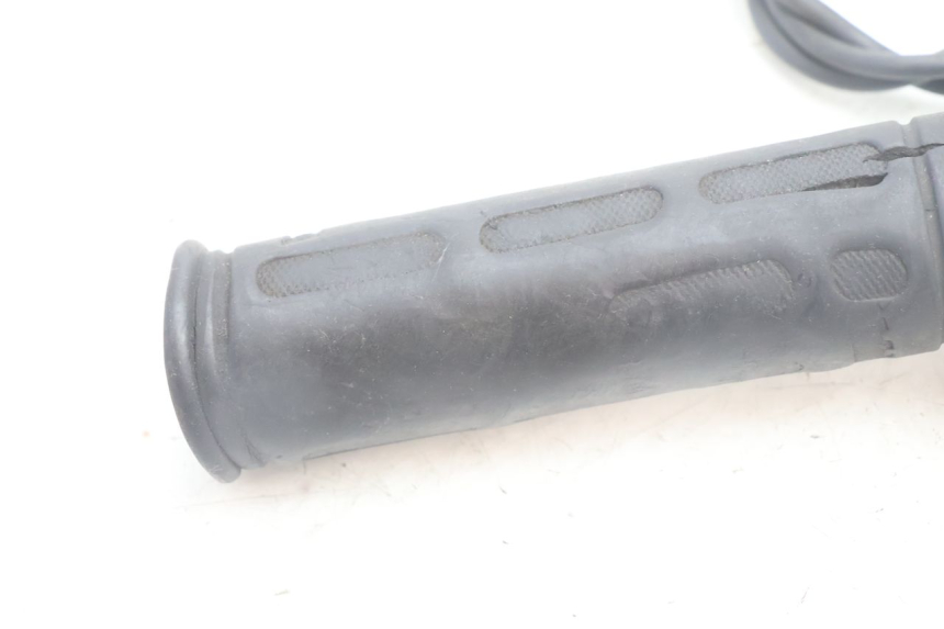 photo de Punho do guidão BMW C1 125 (2000 - 2003) - Detalhe da peça