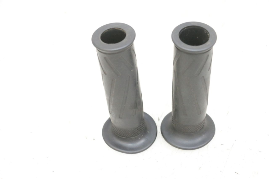 photo de MANETE DO GUIDÃO YAMAHA XMAX X-MAX 125 (2006 - 2009) - Outro ângulo de visão