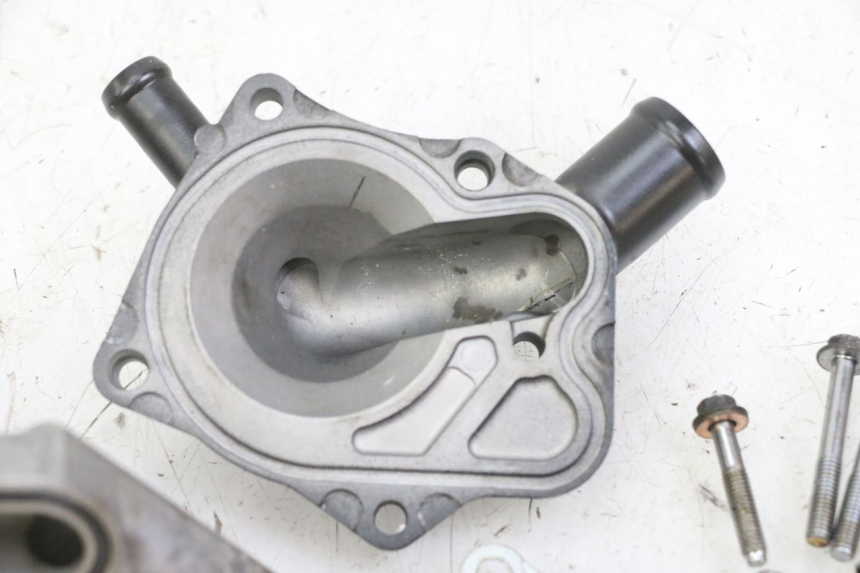 photo de BOMBA DE ÁGUA HONDA CB R 1000 (2018 - 2023) - Estado da superfície