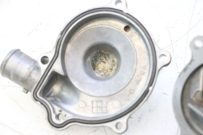 photo de BOMBA DE ÁGUA YAMAHA FJR 1300 (2001 - 2005) - Estado da superfície