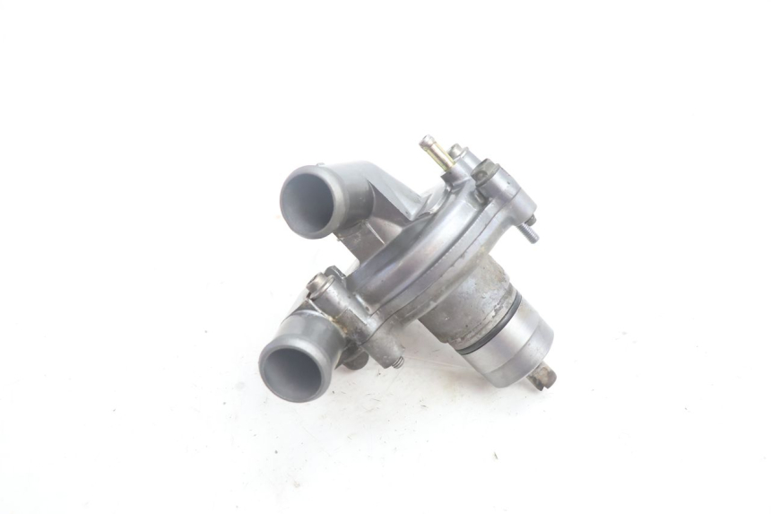 photo de BOMBA DE ÁGUA YAMAHA FJR 1300 (2001 - 2005) - Zoom do estado de desgaste